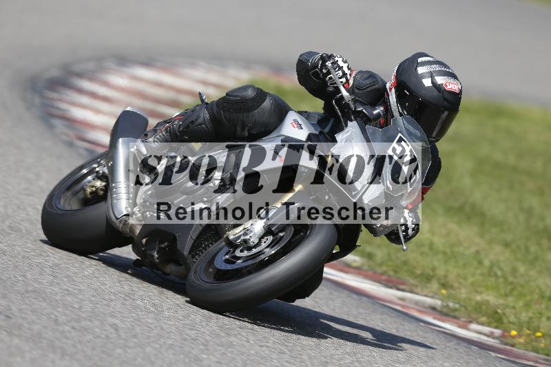 /45 10.08.2025 Plüss Moto Sport ADR/Einsteiger/575